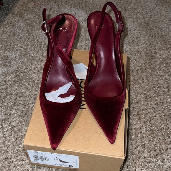 Mango Heels - Picture 3 of 11